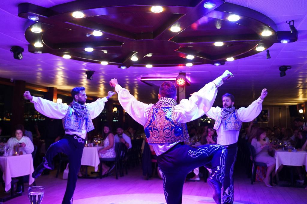 BOSPHORUS DINNER CRUISE & TURKISH NIGHT SHOW (STANDARD TABLE WITH ALCOHOL) 
