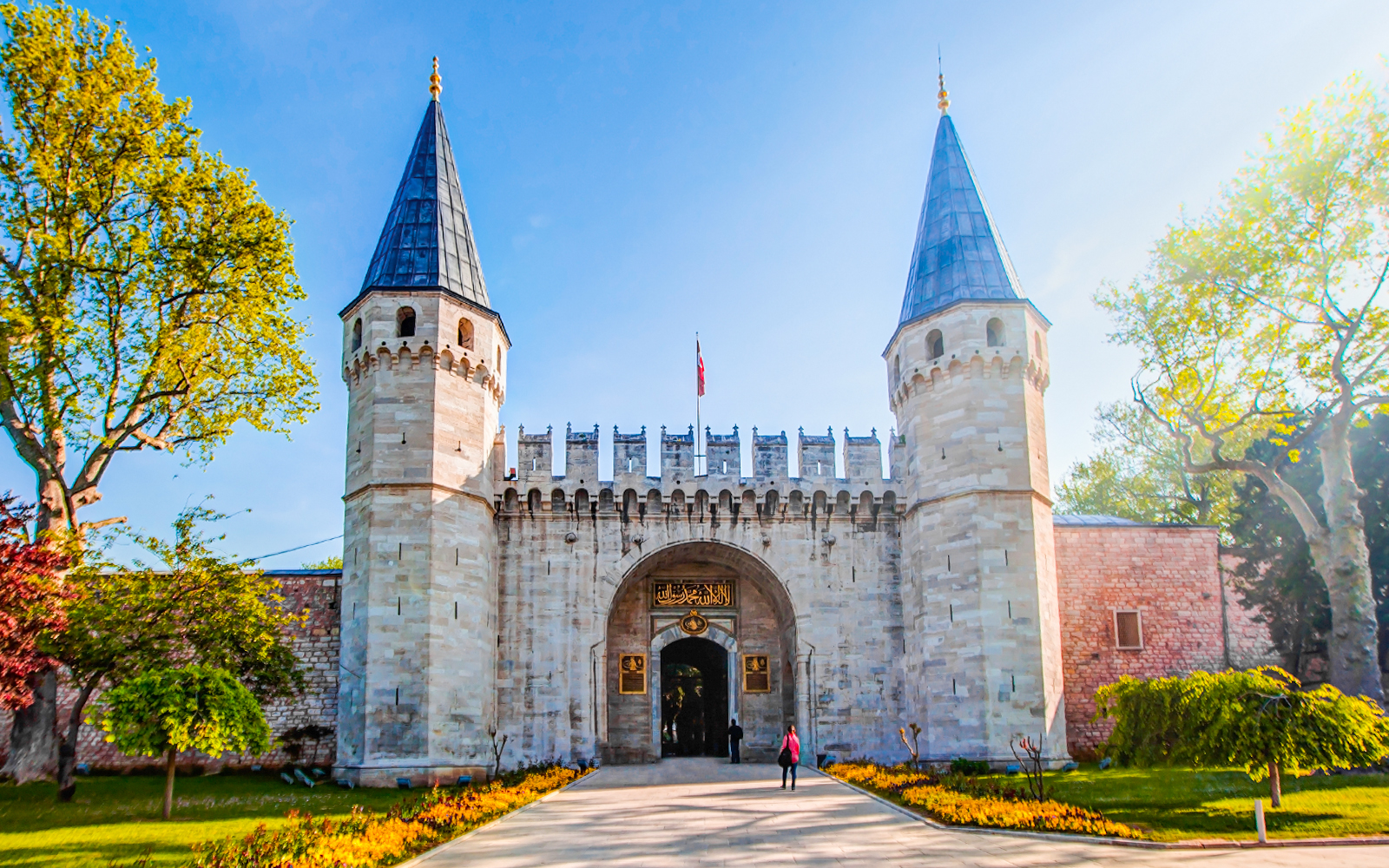 Istanbul Museum : Topkapi Palace & Harem Museum Ticket & Audio Guide WITH HOTEL TRANSFER