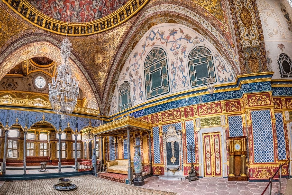 Istanbul Museum : Topkapi Palace & Harem Museum Ticket & Audio Guide (No hotel transfer)