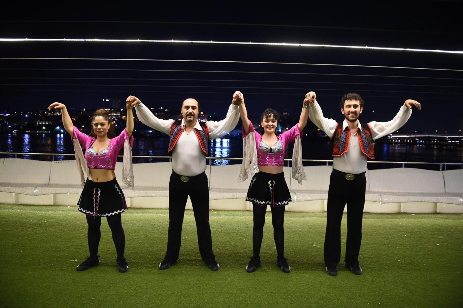 Bosphorus Cruise: Dinner + Unlimited Soft Drinks + Private Close to Show Table + Shows with Hotel Transfer