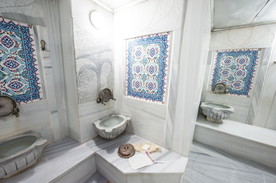HAMAM IN THE CENTER OF OLD CITY 